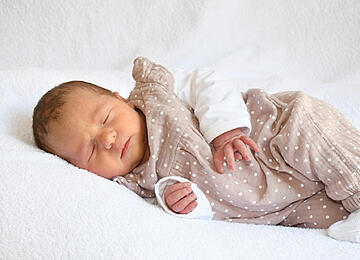 Babygalerie Eifelklinik – Baby Emili